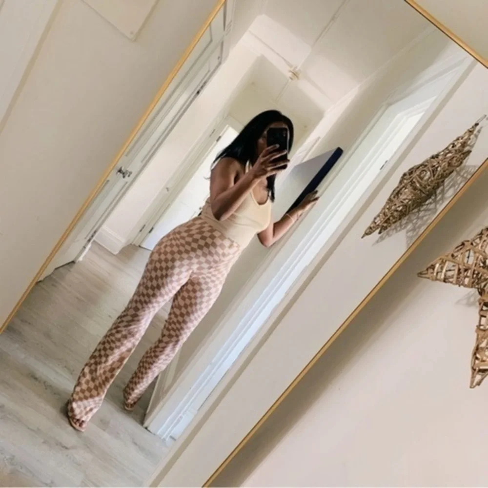 COTTON ON TAN FLARE PANTS - Picture 2 of 12